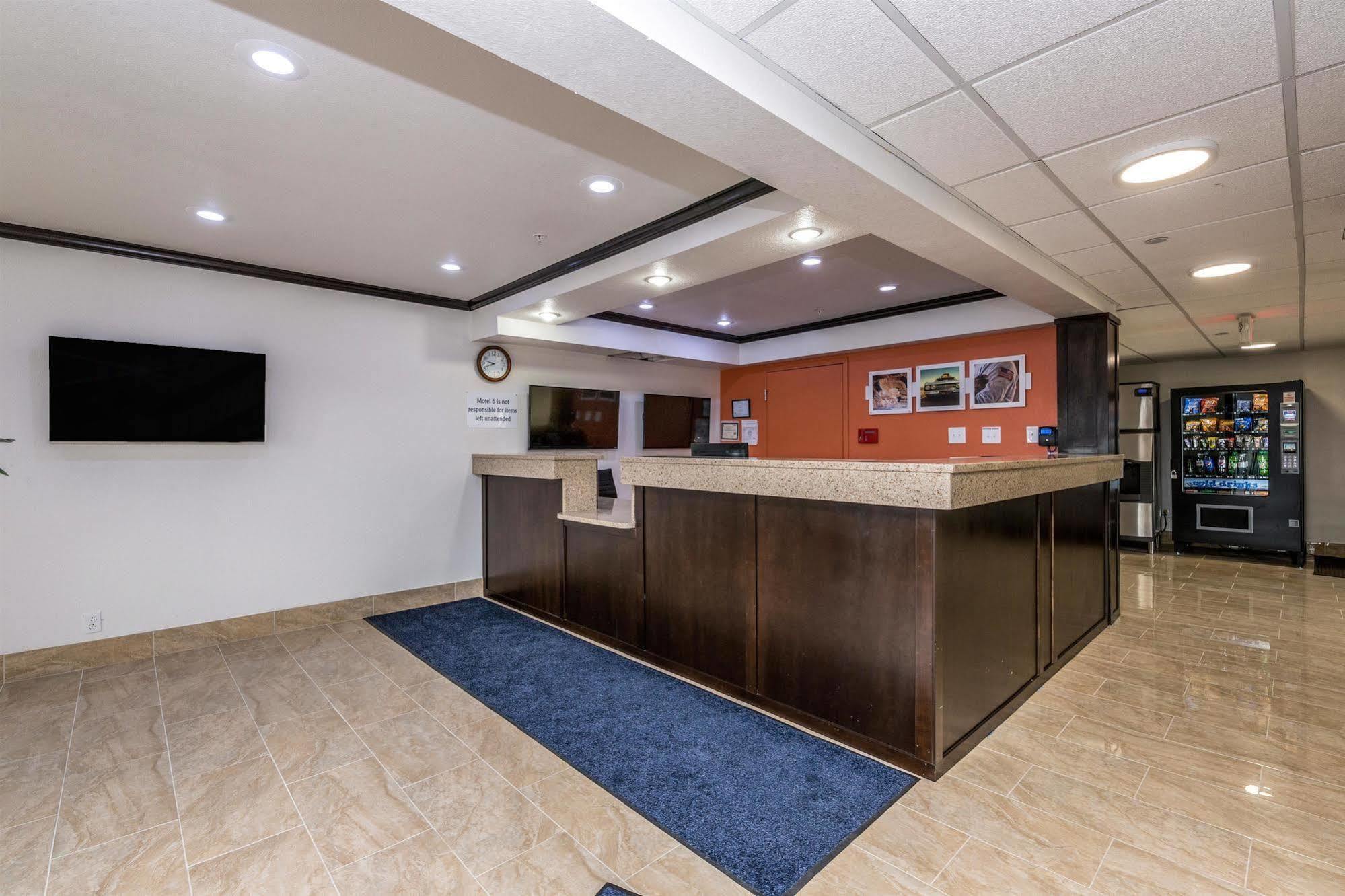 Motel 6 Peoria Extérieur photo